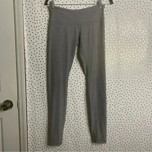 Lululemon wunder Unders - Picture 3 of 9